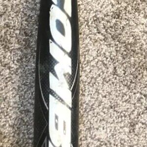 Combat Baseball Bat PG4YB112 30" 18 oz, 2 1/4 Barrel, Composite, Used